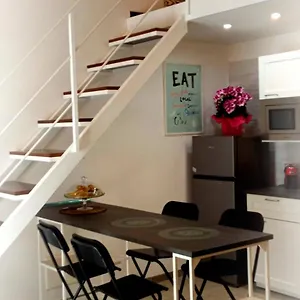 Apartment Akihome Portanova, Naples